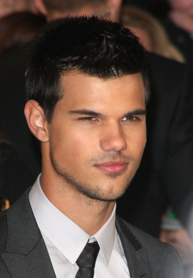 Taylor Lautner Net Worth Weight Height Ethnicity