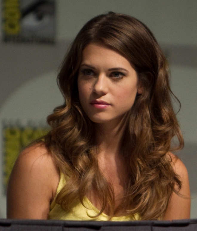 Lyndsy Fonseca Weight Height Measurements Ethnicity