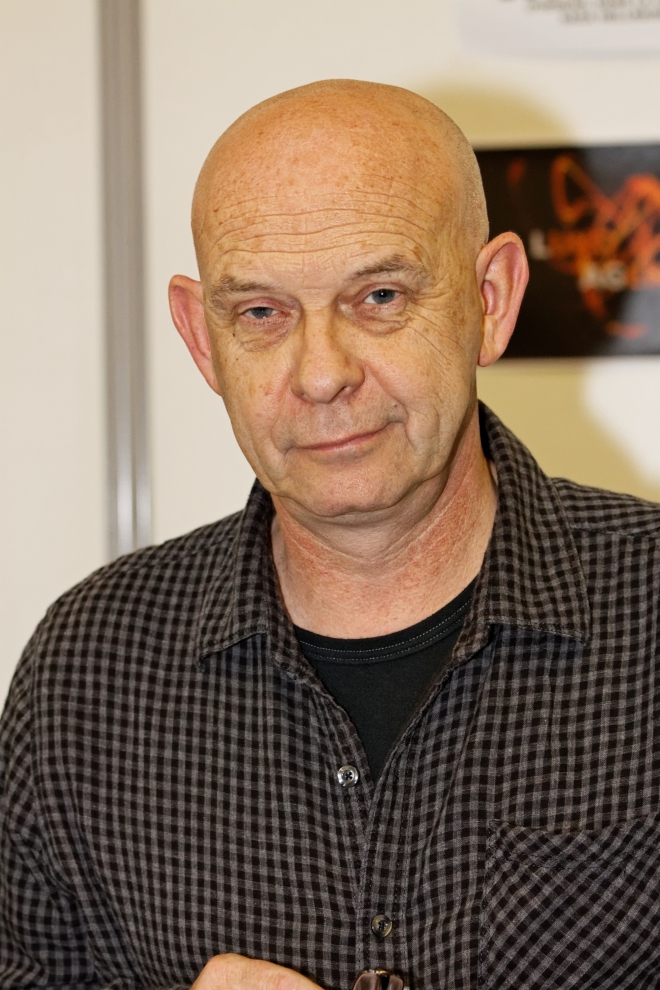 Doug Bradley Net Worth