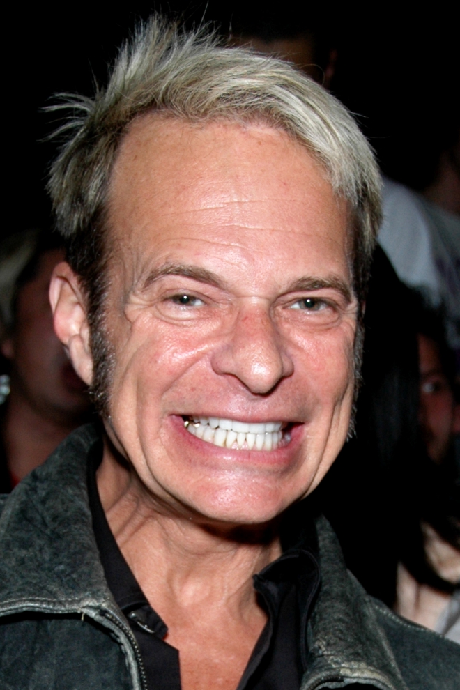 David Lee Roth Weight Height Ethnicity Hair Color Eye Color