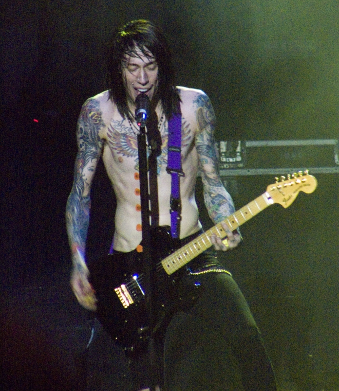 Trace Cyrus Weight Height Ethnicity Hair Color Shoe Size