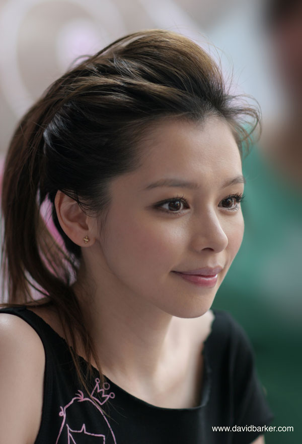 vivian-hsu-weight-height-ethnicity