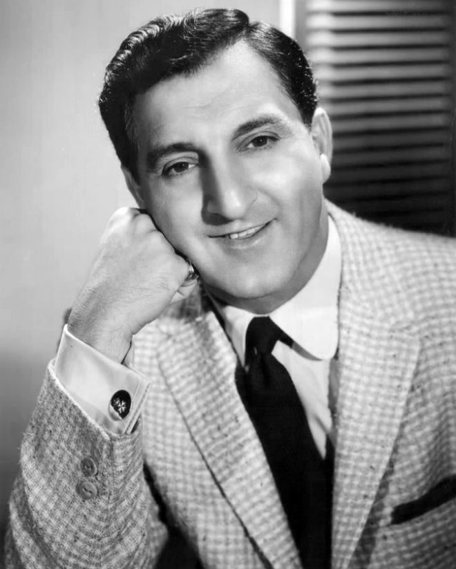 Danny Thomas Weight Height Ethnicity Hair Color